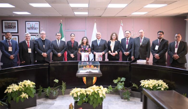 Recibe Congreso de Veracruz el Informe de labores 2025 de la Fiscalía General