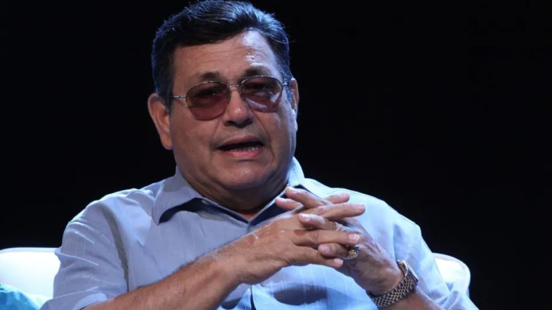 Muere Abraham Quintanilla, el papá de Selena, A.B. Quintanilla lo confirma