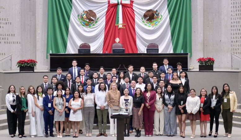 Amplia participación y propuestas sólidas en el XX Parlamento de la Juventud, en Veracruz