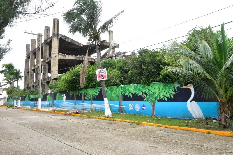 Nuevo mural en Coatzacoalcos promueve la conservación del medio ambiente y la biodiversidad local
