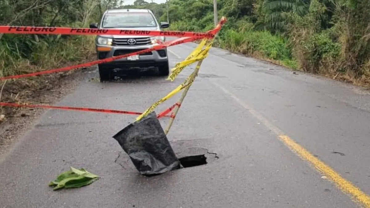 Alertan por posible colapso total en la vía Las ChoapasCuichapa