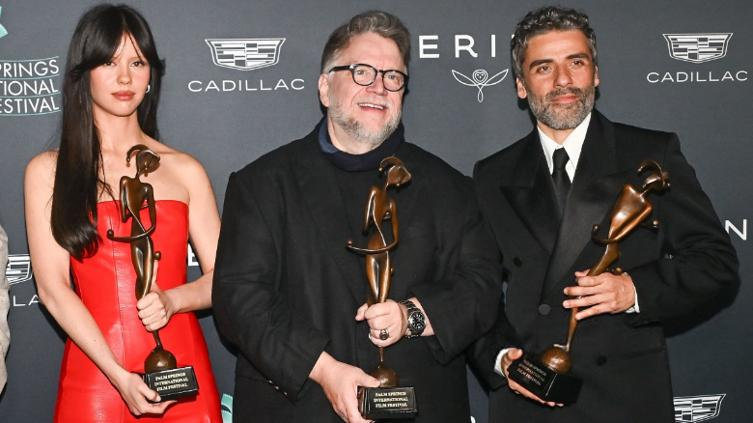 Reveló Guillermo del Toro muerte de su hermano durante premiación