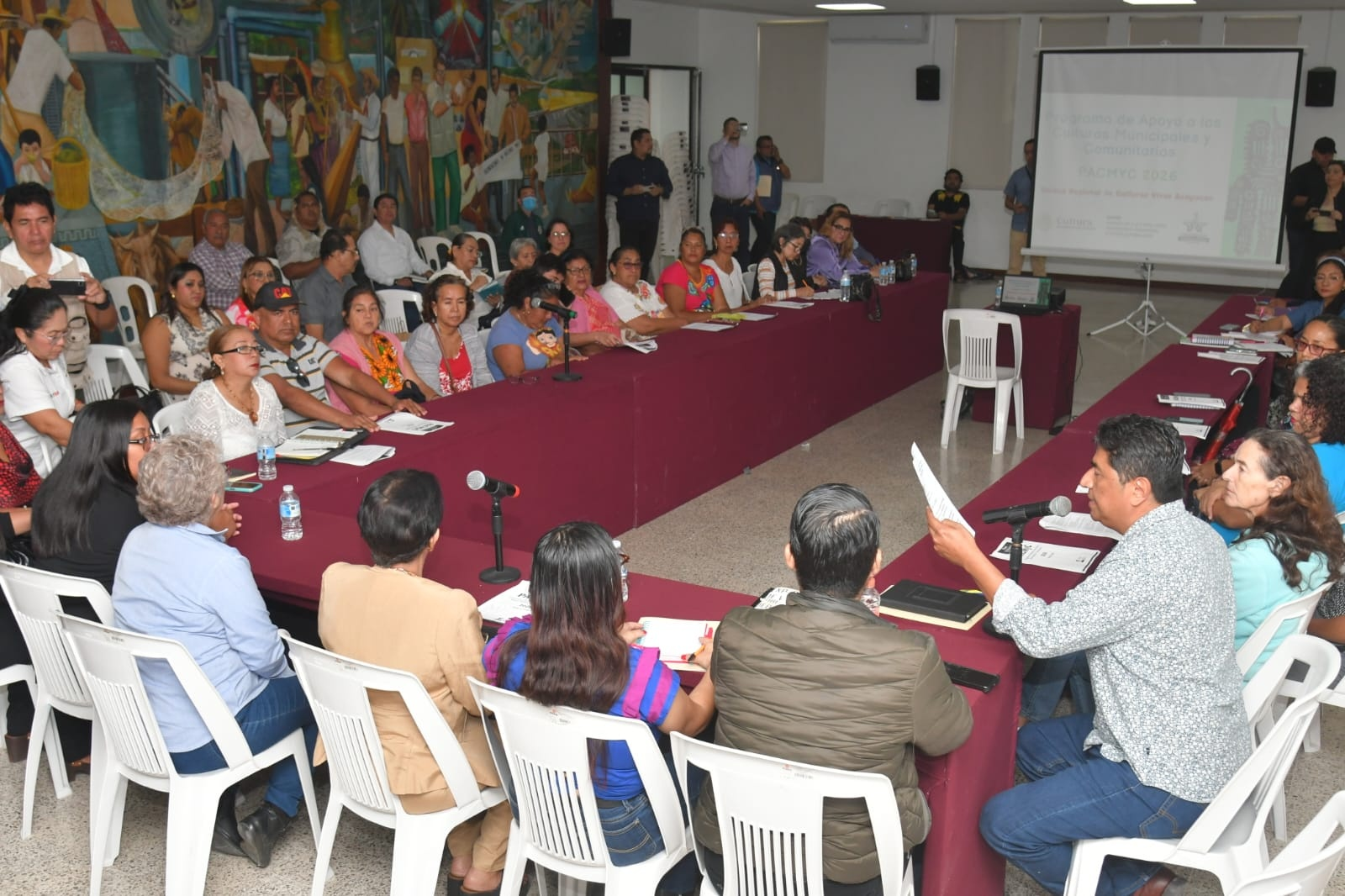 Fortalecen en Coatzacoalcos la política cultural con capacitación rumbo al PACMyC 2026