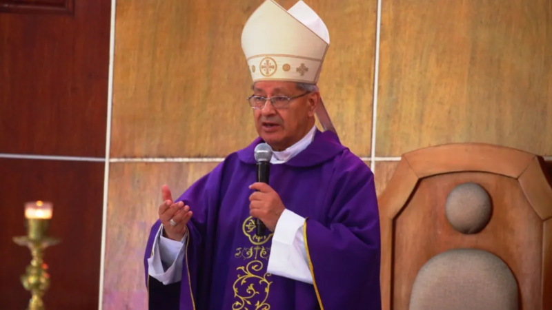 Obispo Rutilo Muñoz llama a la paz en Coatzacoalcos durante el Miércoles de Ceniza