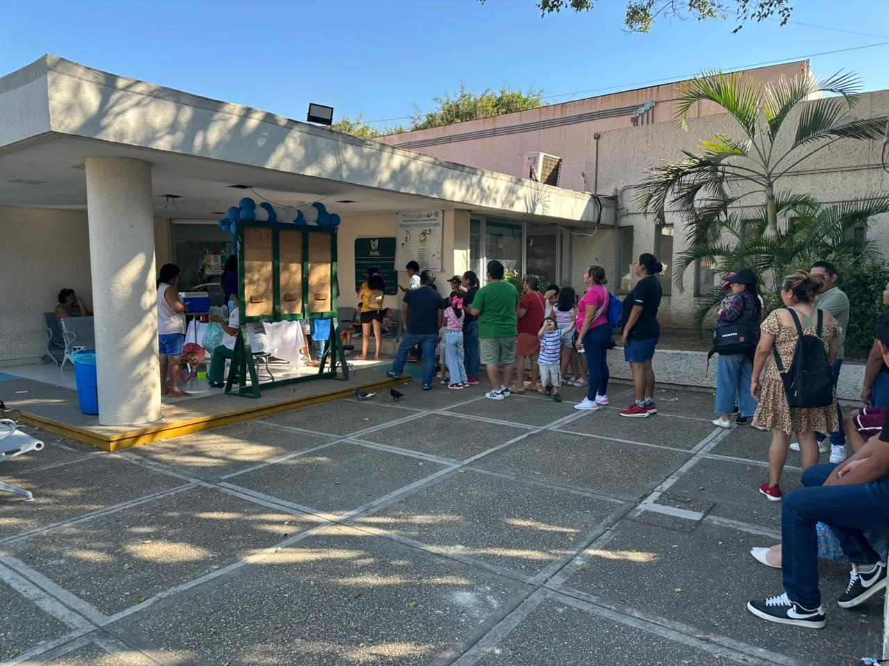 IMSS realiza jornada de vacunación contra el sarampión en Coatzacoalcos