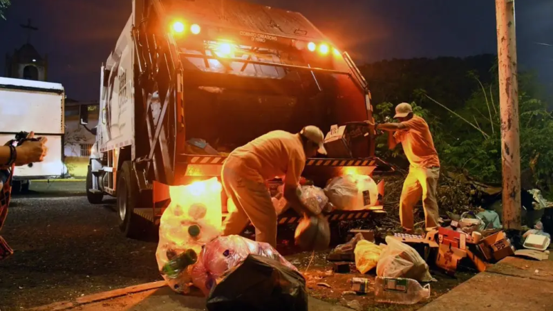 Anuncian 10 rutas diarias más de recolección de basura en Veracruz