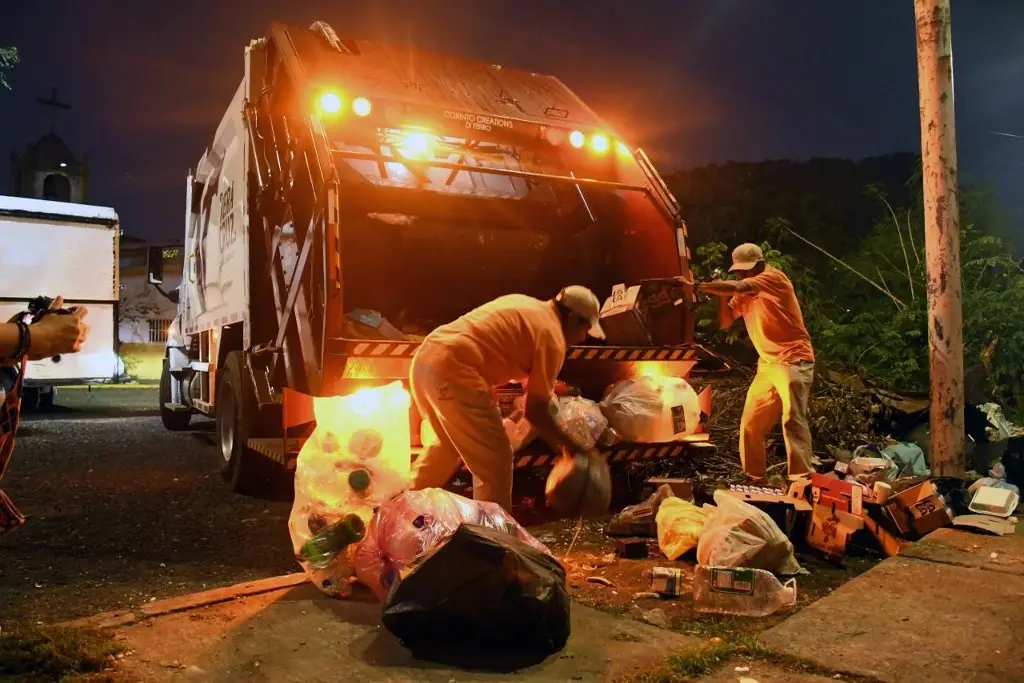 Anuncian 10 rutas diarias más de recolección de basura en Veracruz