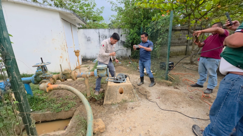 Recurren a revisión con video para verificar estado de pozos en Moloacán