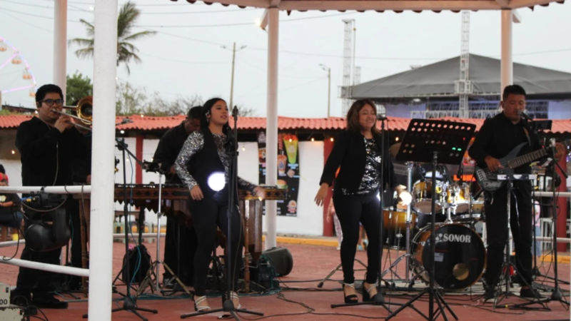 La Plaza del Mariachi llena de tradición y alegría la Expo Feria Coatza 2026