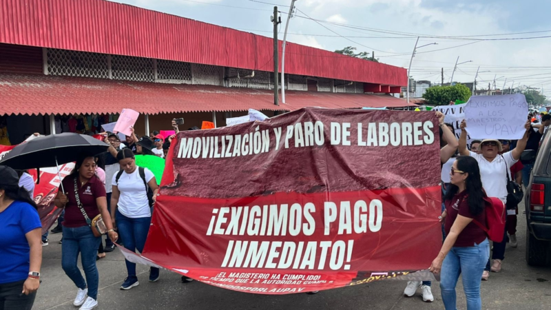 Docentes de maestrías en Jáltipan suspenden asesorías por falta de pago