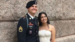 Liberan a esposa de soldado de EE.UU. que había sido detenida por ICE en una base militar de Louisiana