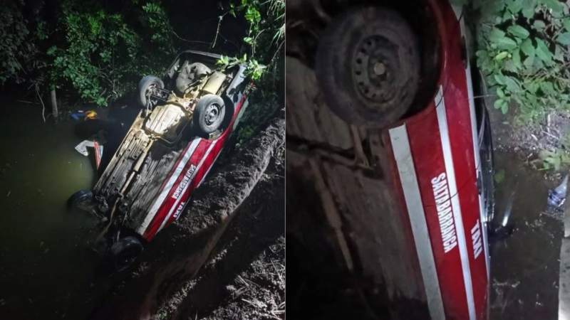 Muere taxista de Saltabarranca tras caer a un precipicio en carretera de Santiago Tuxtla