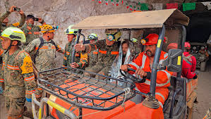 Mineros rescatados en Sinaloa: lo que se sabe del derrumbe en Santa Fe
