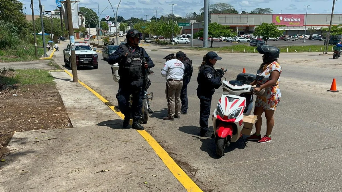 Mantiene DGTE operativos de concientización en Acayucan; sin fecha para aplicar multas: SSP