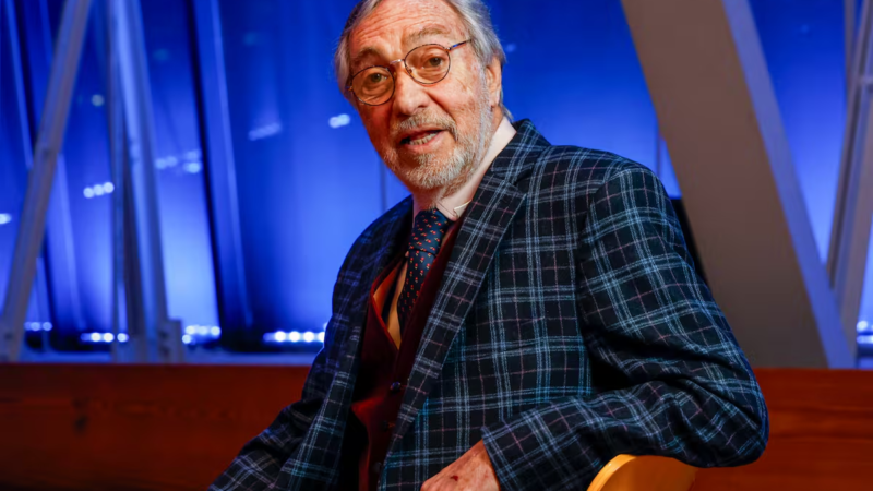 Un homenaje a Luis Brandoni en la avenida porteña que lo vio brillar