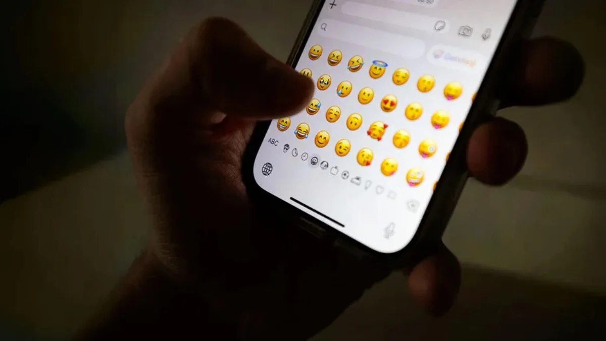 Veracruz se sumaría a estados que limitan celulares en las aulas