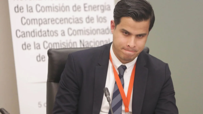 Titular de la PMA supera el sueldo de la gobernadora de Veracruz: Earth Mission