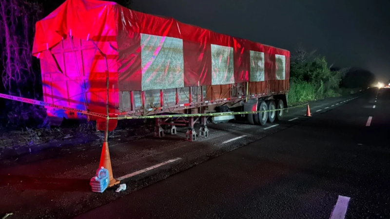 Recuperan plataforma robada en la carretera Transístmica Acayucan-Coatzacoalcos