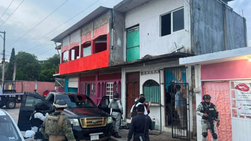 FGE da golpe al narcomenudeo en Veracruz: 10 detenidos tras cateos