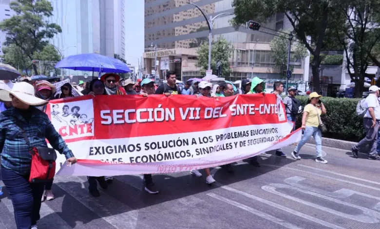 CNTE mantiene protestas en CDMX