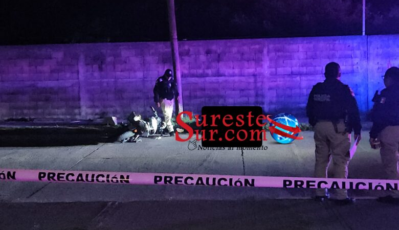 Motociclista murió tras impactarse contra un poste en la avenida Jirafas de Coatzacoalcos