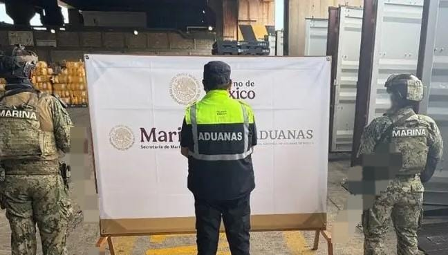 Decomisan 137 kilos de droga y detienen a cinco ecuatorianos en Michoacán